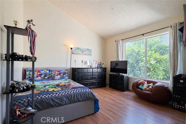 Detail Gallery Image 14 of 26 For 9053 Willis, Panorama City,  CA 91402 - 2 Beds | 2 Baths
