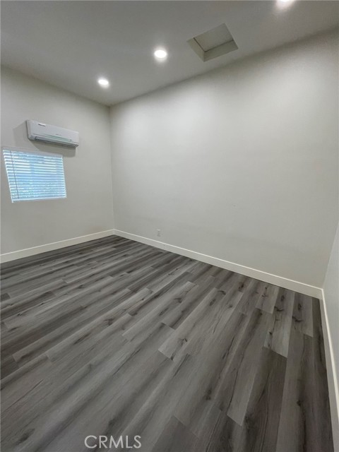 Detail Gallery Image 11 of 27 For 26346 Pawpaw Ct #1,  Corona,  CA 92883 - 1 Beds | 2 Baths