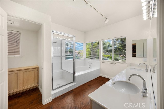 4350 Bennington Court, Chino CA: https://media.crmls.org/medias/853ea6c6-3749-4887-a453-5b75f6d19ba3.jpg