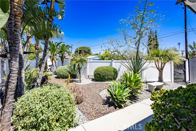 Detail Gallery Image 37 of 48 For 20854 Baltar St, Winnetka,  CA 91306 - 3 Beds | 2 Baths