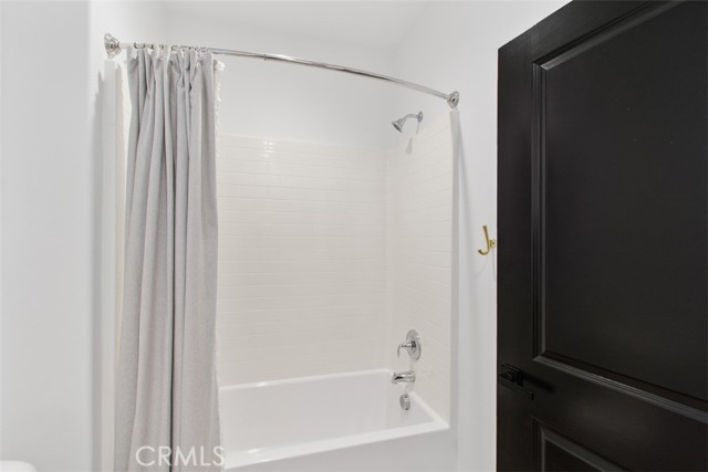 Detail Gallery Image 27 of 41 For 29120 Tanoak, Lake Elsinore,  CA 92530 - 4 Beds | 2/1 Baths