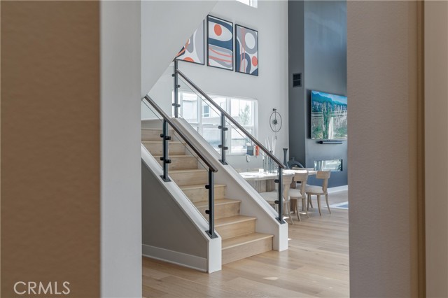 Detail Gallery Image 14 of 30 For 20531 W Overlook Ct, Porter Ranch,  CA 91326 - 5 Beds | 4/1 Baths