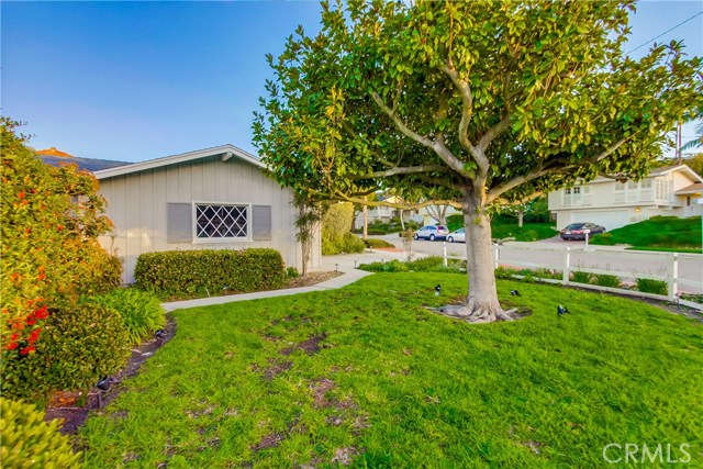 5753 Wildbriar Drive, Rancho Palos Verdes, California 90275, 3 Bedrooms Bedrooms, ,2 BathroomsBathrooms,Residential,Sold,Wildbriar,SB17035697