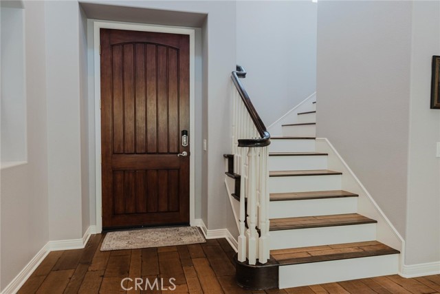 26052 Shadow Rock Lane, Valencia CA: https://media.crmls.org/medias/8540e0e7-1519-4f8a-9ab5-0e5dbf6d7b9b.jpg