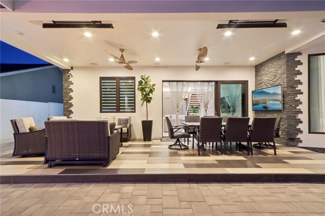 10418 Rubio Avenue, Granada Hills CA: https://media.crmls.org/medias/8541f84f-daf3-40ae-ac2b-aa8a561652ff.jpg