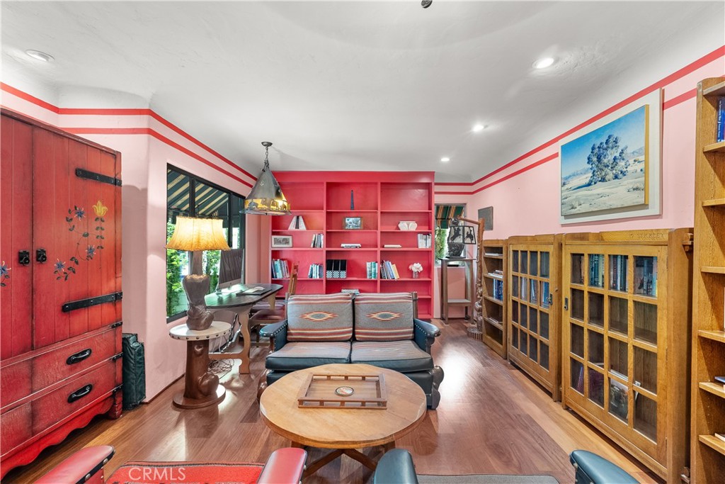 1521 N Columbus Avenue Glendale img 55