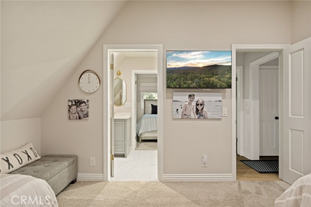 157 Brentwood Drive, Lake Arrowhead CA: https://media.crmls.org/medias/8542926c-e17f-4cc1-ba0e-c6ad1cc9c3fc.jpg