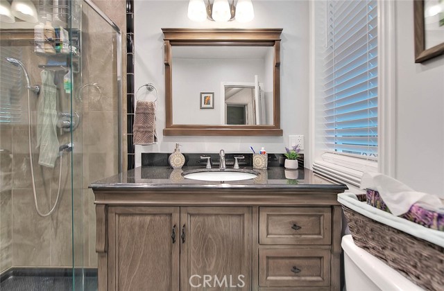 Image 38 of 66 For 680 Buckingham