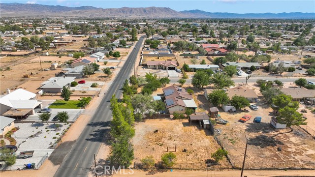 Detail Gallery Image 21 of 34 For 14122 Pawnee Rd, Apple Valley,  CA 92307 - 3 Beds | 2 Baths