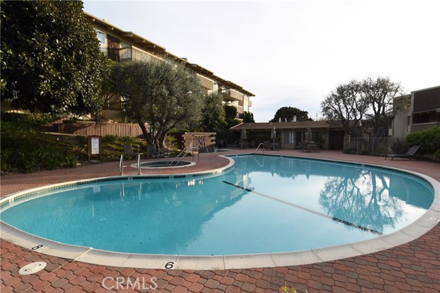 6542 Ocean Crest Drive, Rancho Palos Verdes, California 90275, 2 Bedrooms Bedrooms, ,1 BathroomBathrooms,Residential,Sold,Ocean Crest,PV22005493