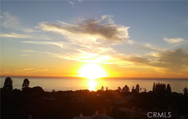 6542 Ocean Crest Drive, Rancho Palos Verdes, California 90275, 2 Bedrooms Bedrooms, ,1 BathroomBathrooms,Residential,Sold,Ocean Crest,PV22001963