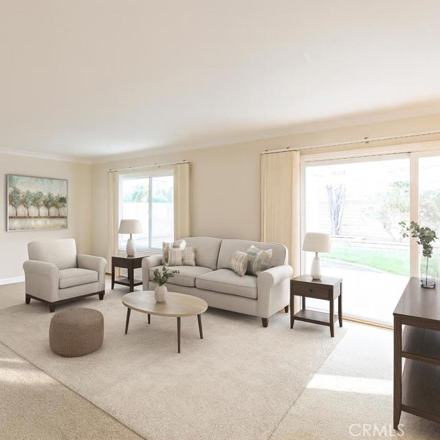 Detail Gallery Image 7 of 11 For 8602 Lorraine Dr, Huntington Beach,  CA 92646 - 4 Beds | 3 Baths