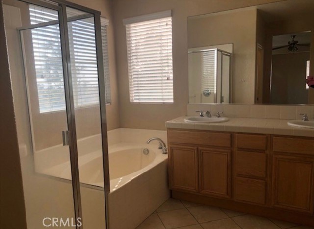 12237 Iron Stone Drive, Rancho Cucamonga CA: https://media.crmls.org/medias/85441c1d-f9a7-4254-90bc-b9f788fb7a32.jpg