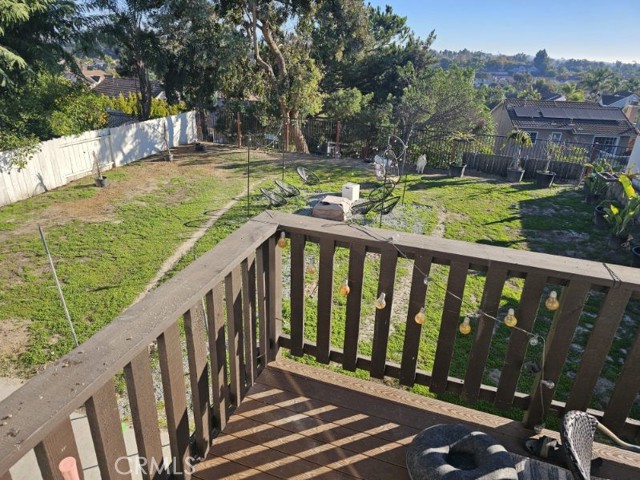 Detail Gallery Image 2 of 18 For 1376 Darwin Rd, Oceanside,  CA 92056 - 3 Beds | 2/1 Baths