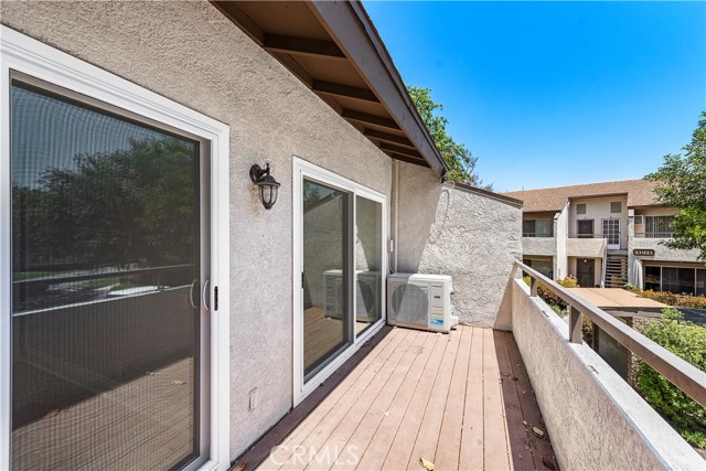 Detail Gallery Image 16 of 22 For 21941 Rimhurst #M Dr, Lake Forest,  CA 92630 - 2 Beds | 1 Baths