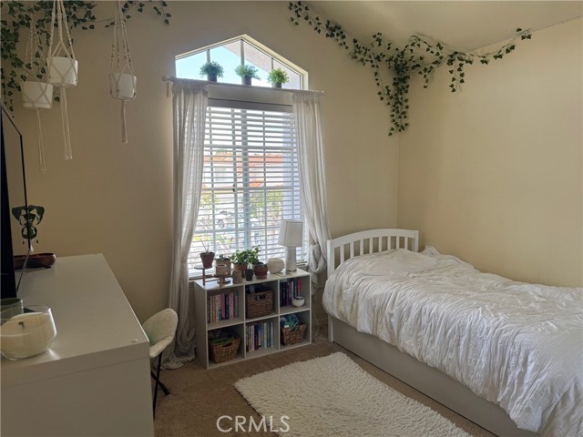 8 Bormes, Irvine CA: https://media.crmls.org/medias/85451d41-468c-4b62-a486-eb7cf04e6d85.jpg