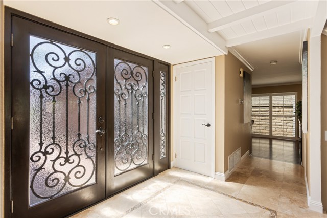 Detail Gallery Image 8 of 62 For 22481 Almaden, Mission Viejo,  CA 92691 - 4 Beds | 2/1 Baths