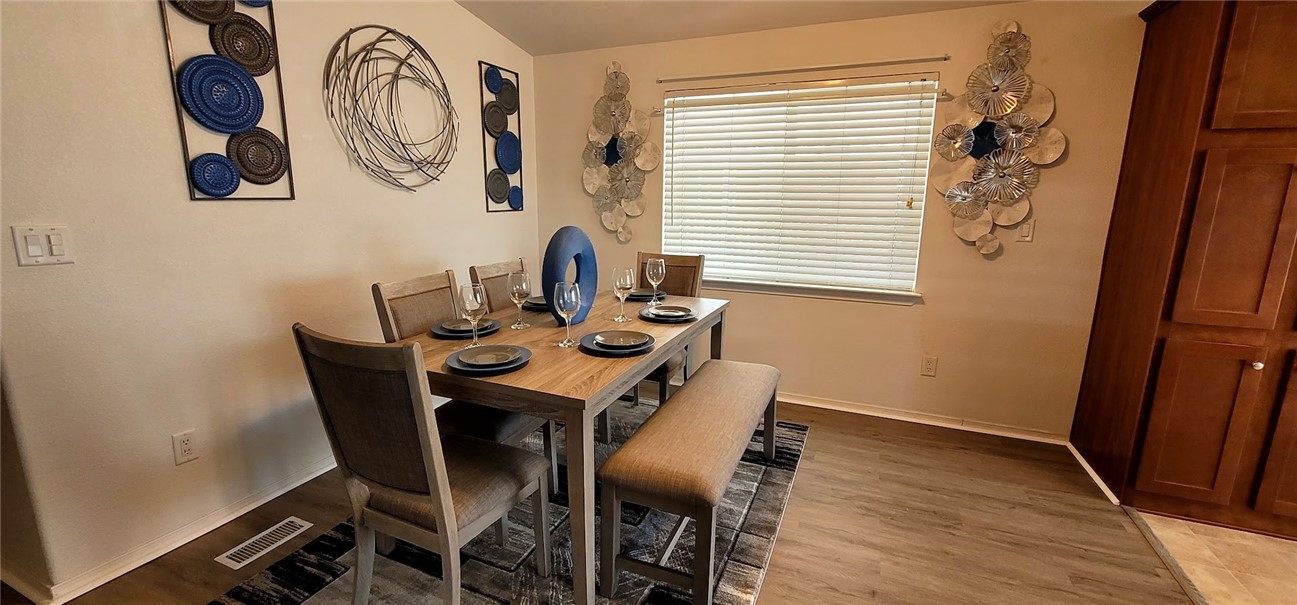 Detail Gallery Image 11 of 32 For 1550 20th St #97,  Rosamond,  CA 93560 - 3 Beds | 2 Baths