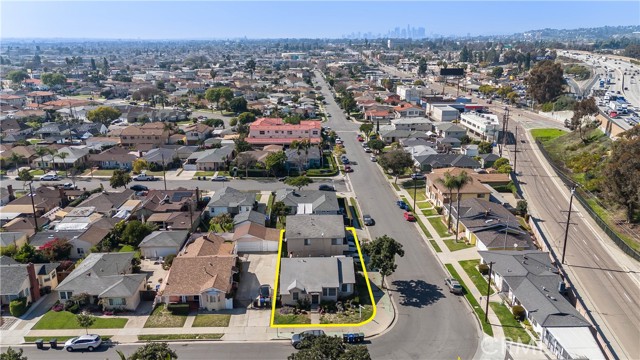 231 Blackshear Avenue, Los Angeles, California 90022, ,Multi-Family,For Sale,Blackshear,PF25041839