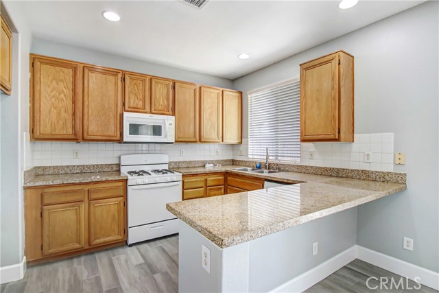 Detail Gallery Image 5 of 19 For 11841 Gage, Rancho Cucamonga,  CA 91730 - 3 Beds | 2/1 Baths