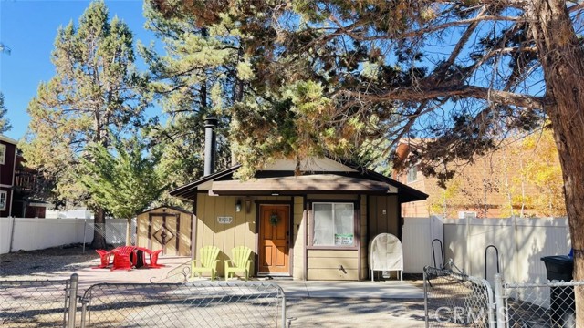 Detail Gallery Image 39 of 44 For 921 Wendy Ave, Big Bear City,  CA 92314 - 2 Beds | 2 Baths