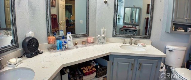 Detail Gallery Image 25 of 44 For 10975 Decker, Oak Hills,  CA 92344 - 3 Beds | 2 Baths