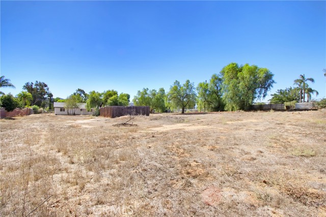 Detail Gallery Image 24 of 24 For 18920 Nandina, Riverside,  CA 92508 - 4 Beds | 2 Baths