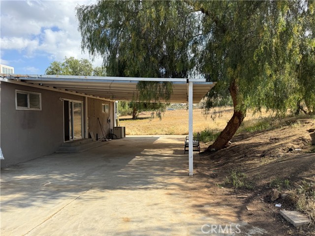 27675 Dales Street, Menifee CA: https://media.crmls.org/medias/85489945-712c-4186-8388-026b0321f673.jpg