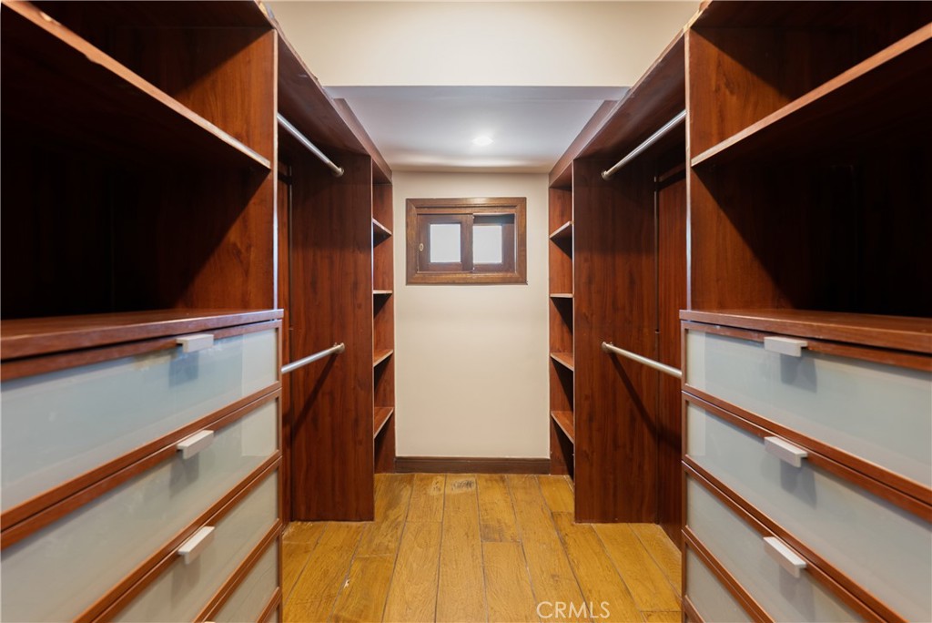 MLS #SR25224321 image #8