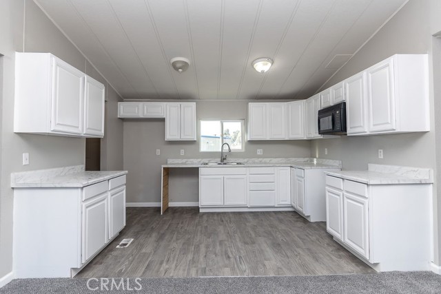 804 Market Street, Needles CA: https://media.crmls.org/medias/85494e07-899d-488e-a37a-f5ee4203538a.jpg