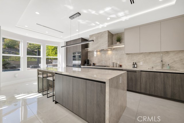 20151 Via Medici, Porter Ranch CA: https://media.crmls.org/medias/854956ac-aecc-452f-88e0-38f8e2a9f048.jpg