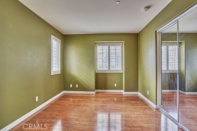 Detail Gallery Image 5 of 22 For 6273 Camposa, Corona,  CA 91752 - 2 Beds | 2/1 Baths