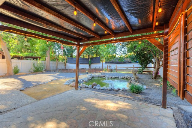 1022 Sir William Court, Chico CA: https://media.crmls.org/medias/854ccf41-ff2f-4a0d-8d1c-074de2c8d482.jpg