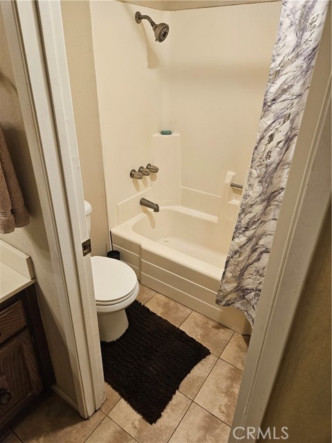 Detail Gallery Image 9 of 13 For 2265 Bradford Ave #415,  Highland,  CA 92346 - 1 Beds | 1 Baths