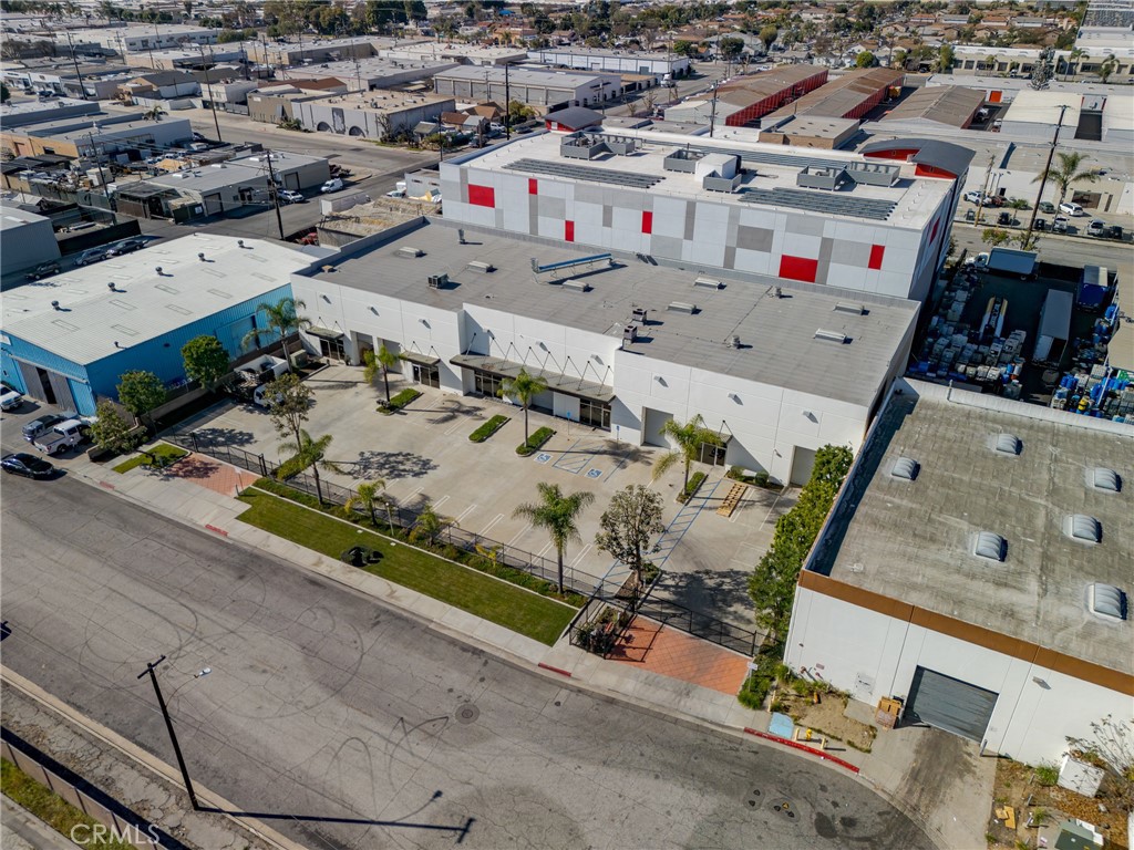 MLS #OC26029418 image #2