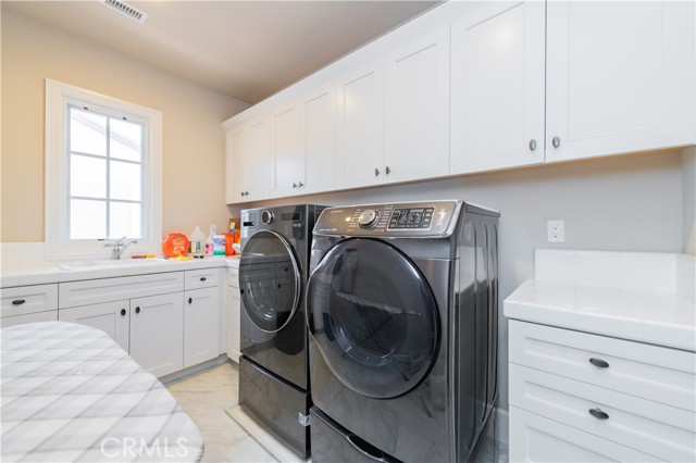 104 Quiet Place, Irvine CA: https://media.crmls.org/medias/854d66d8-5533-45a2-b05f-5602c185439b.jpg