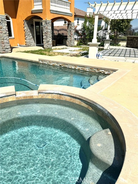 1701 Crest View, Pomona CA: https://media.crmls.org/medias/854e0f44-4a81-49a9-af4f-ebdc94f57dcb.jpg