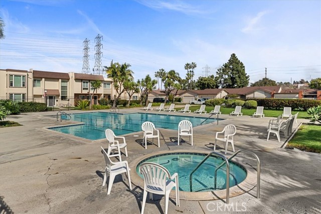 Detail Gallery Image 31 of 39 For 21282 Wavecrest Cir, Huntington Beach,  CA 92646 - 2 Beds | 2 Baths