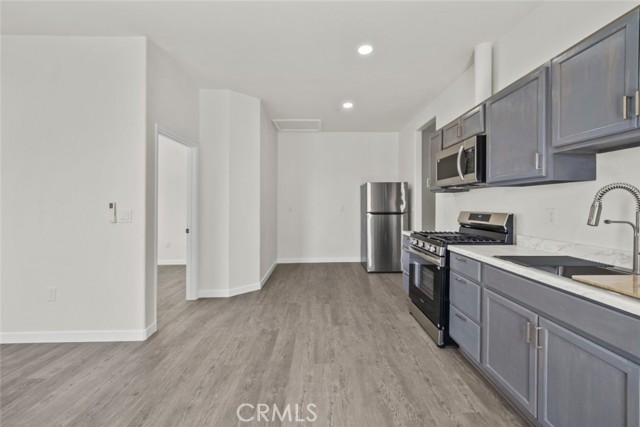 44124 51st W Street, Lancaster CA: https://media.crmls.org/medias/854f9c36-5004-42ee-b7de-e01046a6c274.jpg