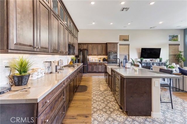 Detail Gallery Image 11 of 64 For 1515 Overpark Ln, Beaumont,  CA 92223 - 2 Beds | 2/2 Baths