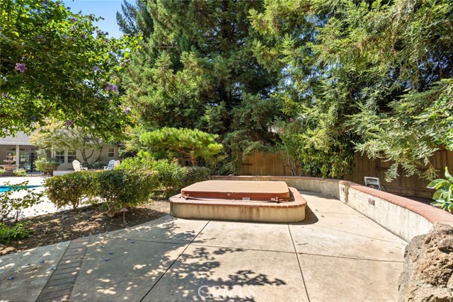 9498 Dillon Ct, Durham CA: https://media.crmls.org/medias/8550d932-6fcd-4300-bbf4-b9035a0d825c.jpg