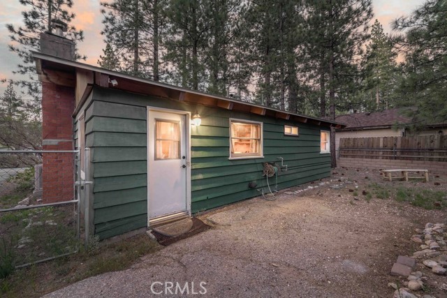 Detail Gallery Image 9 of 29 For 308 W Mojave Bld, Big Bear City,  CA 92314 - 2 Beds | 1 Baths
