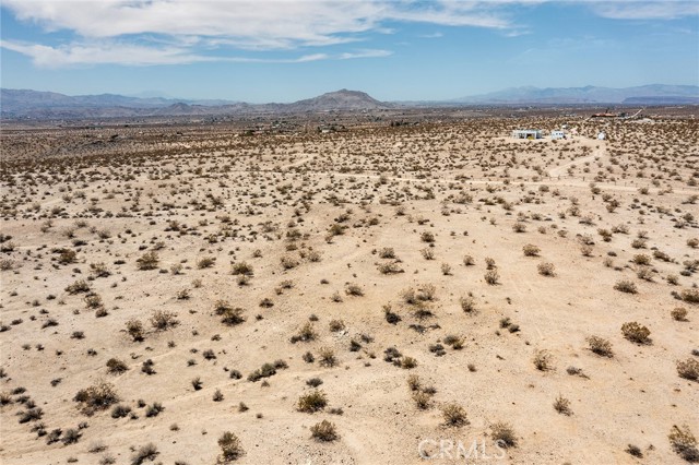 Detail Gallery Image 16 of 18 For 2650 Delaware Ave, Joshua Tree,  CA 92252 - – Beds | – Baths