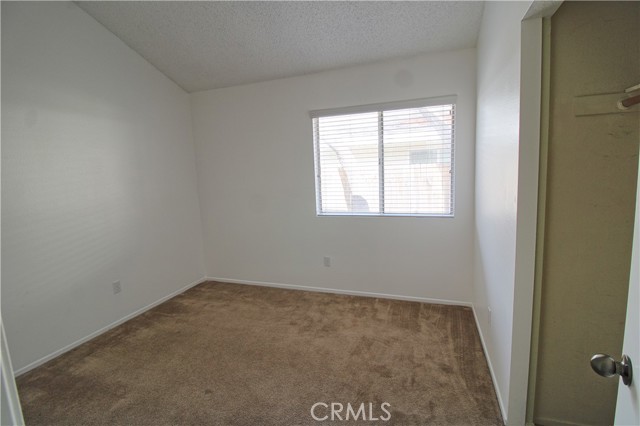 Detail Gallery Image 10 of 13 For 13597 Chaparral Trl, Yucaipa,  CA 92399 - 3 Beds | 2 Baths