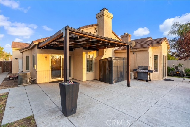Detail Gallery Image 25 of 29 For 28966 Shadow Creek, Highland,  CA 92346 - 2 Beds | 2 Baths