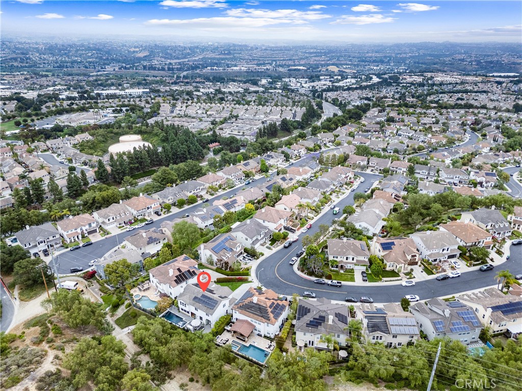 https://media.crmls.org/medias/8553c35e-64da-404a-8519-676f95f20024.jpg?preset=X-Large
