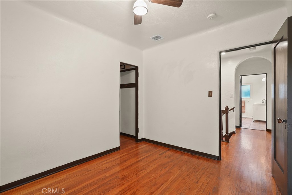 11022 Fruitland DriveStudio City img 7