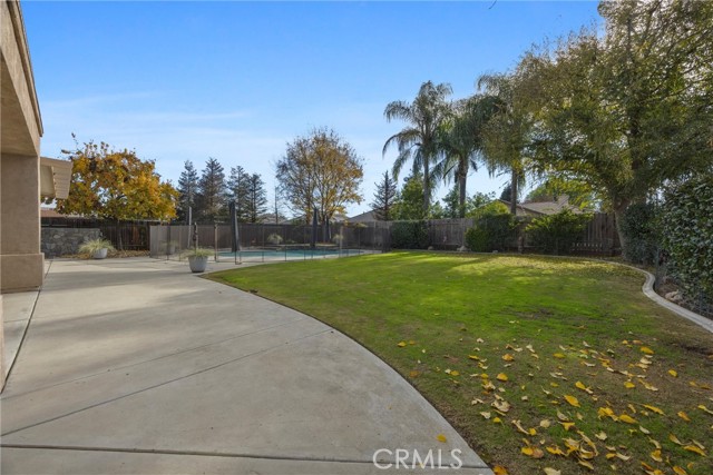 Detail Gallery Image 58 of 67 For 12809 Trafalgar Square, Bakersfield,  CA 93312 - 5 Beds | 3 Baths