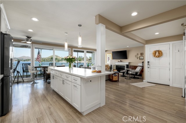Detail Gallery Image 11 of 41 For 22084 Treasure Island Dr #29,  Canyon Lake,  CA 92587 - 2 Beds | 2 Baths