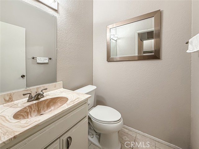 Detail Gallery Image 15 of 39 For 152 Maegan Pl #8,  Thousand Oaks,  CA 91362 - 3 Beds | 2/1 Baths